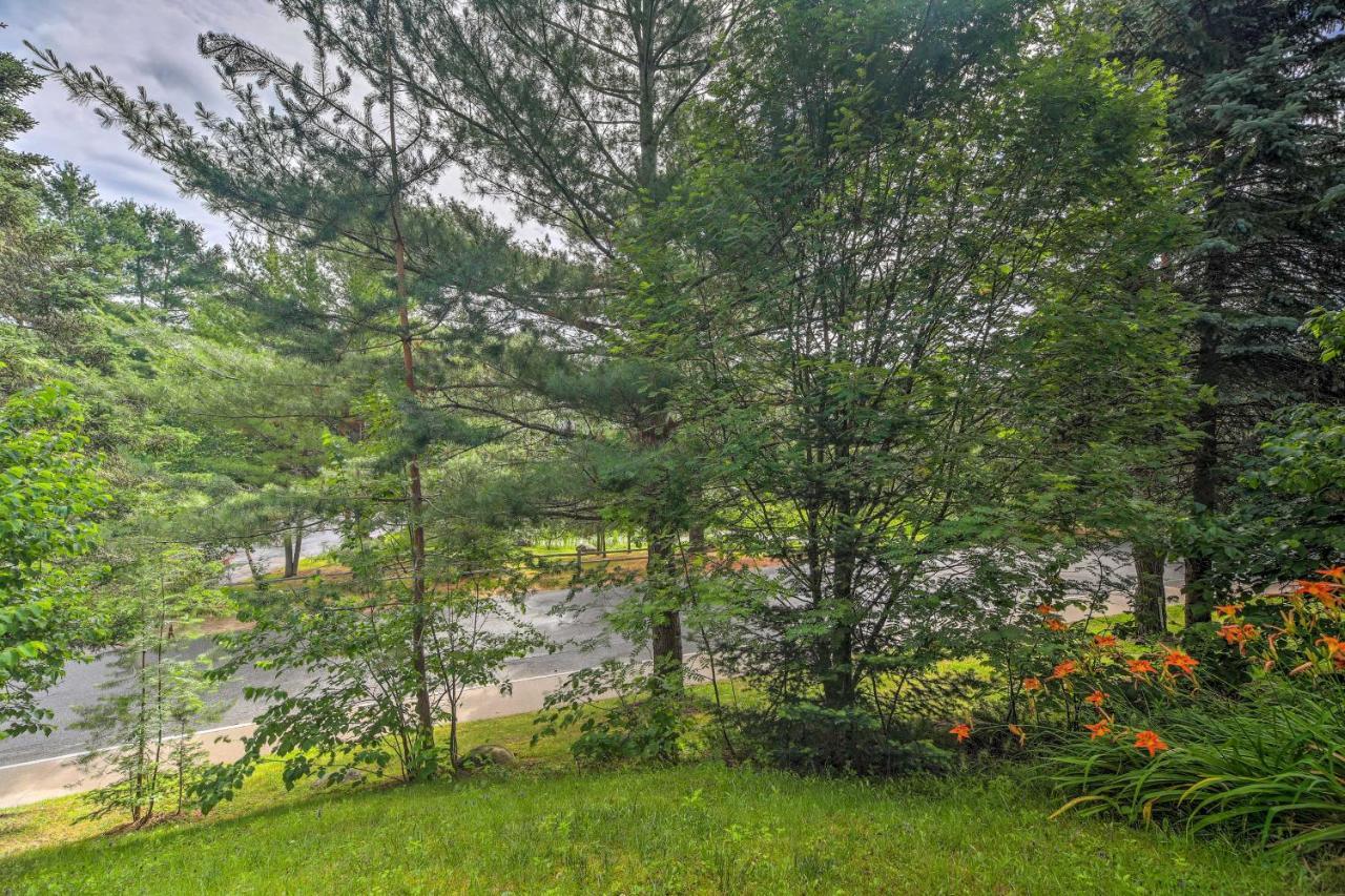 Lake Placid Gem With Patio And Views Less Than 1 Mi To Beach! ภายนอก รูปภาพ